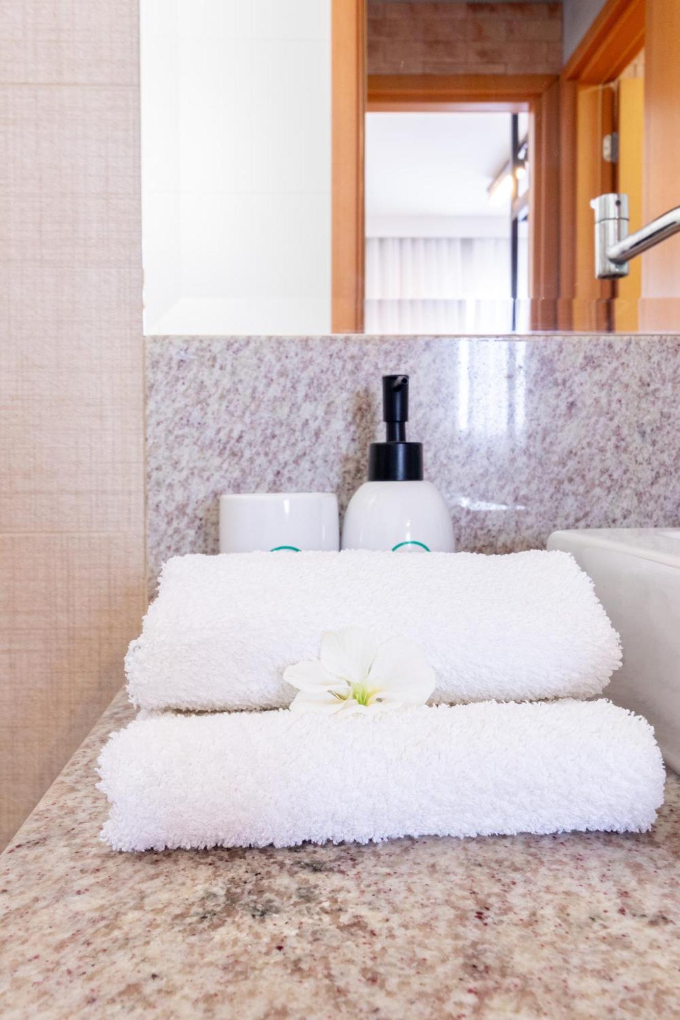 Palmas Experience - Apartamento Contemporaneo, Vista Serra, Na Quadra Do Shopping ภายนอก รูปภาพ